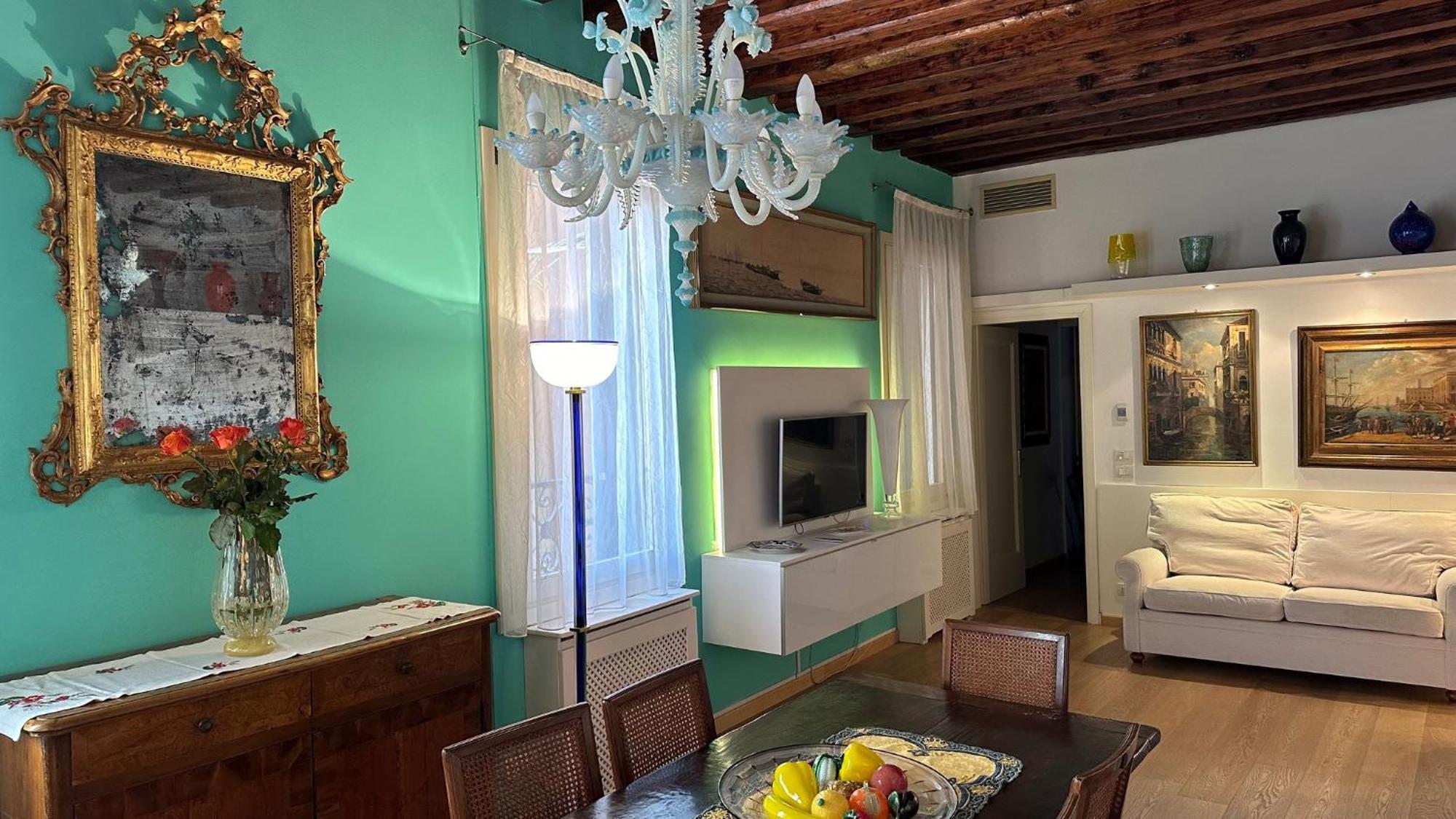 Albrizzi Charme Apartment Венеция Экстерьер фото